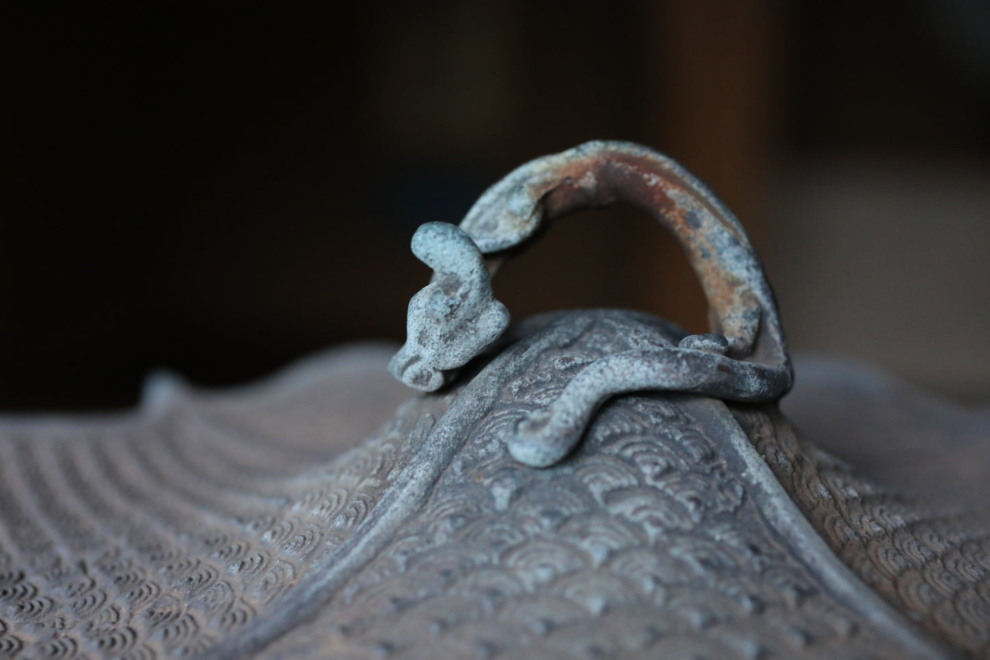 FINE! Japanese antique bronze Lantern, garden lamp, Hanging or Standing Lantern Tsuridoro with dragon cloud open work H11.4in/H29cm