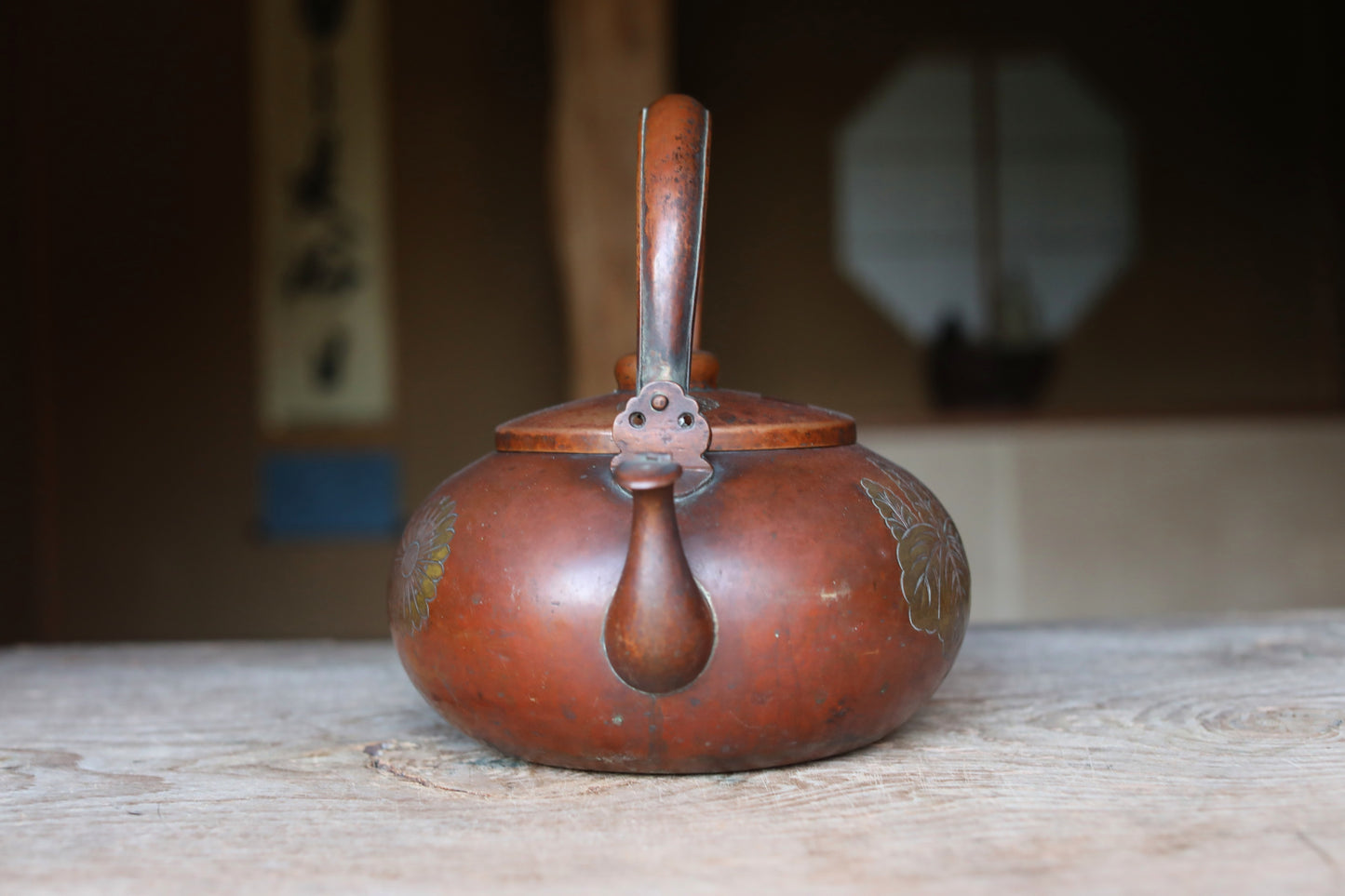 LARGE Japanese antique copper kettle tea pot chrysanthemum, paulownia hand metal craft kitchen ware tea pot, tea ceremony W10.2in/W26cm