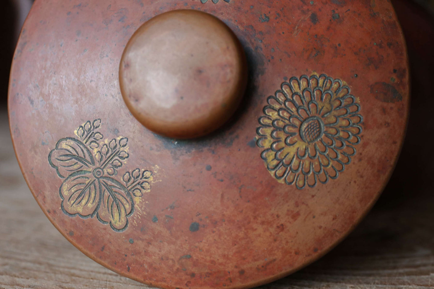 LARGE Japanese antique copper kettle tea pot chrysanthemum, paulownia hand metal craft kitchen ware tea pot, tea ceremony W10.2in/W26cm