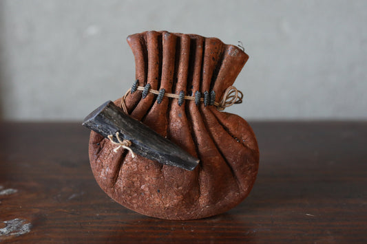 Antique Japanese Leather Coin Pouch: with Edo Era Kan'ei Tsūhō Coin 1800s cigarette case