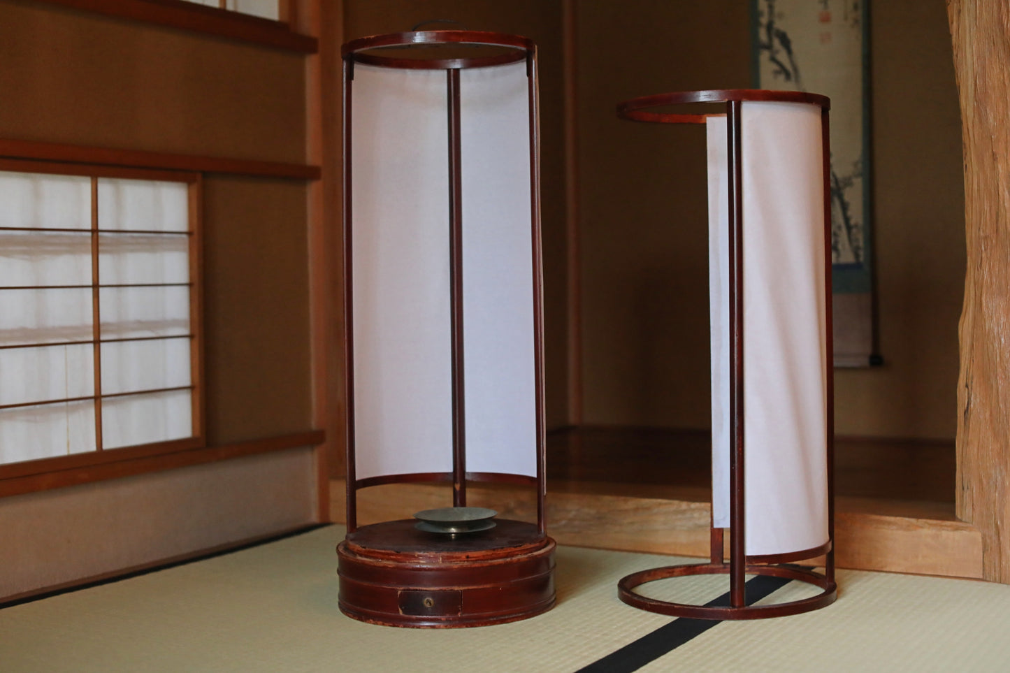 Japanese furniture antique 1800s large lantern cylinder made of brown urushi wood paper lamp shade candle holder ANDON H31.5in/H80.5cm