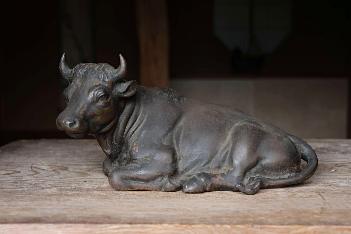 Japanese cast iron Cow Large Figurine, Vintage Animal Art (W16.5in/W42cm)