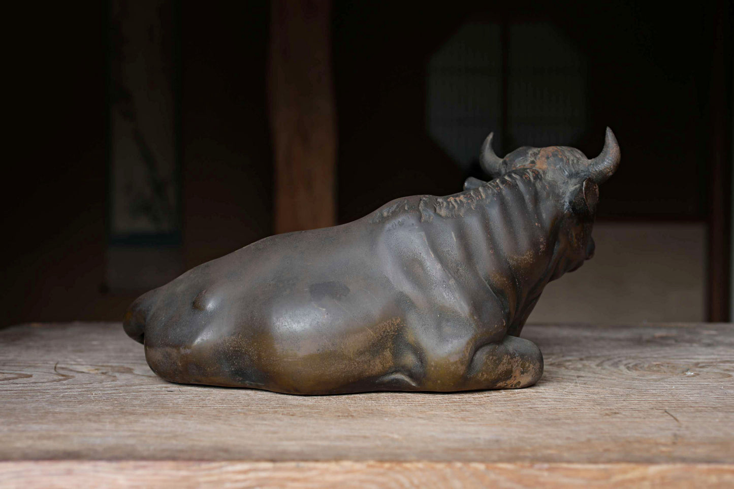 Japanese cast iron Cow Large Figurine, Vintage Animal Art (W16.5in/W42cm)