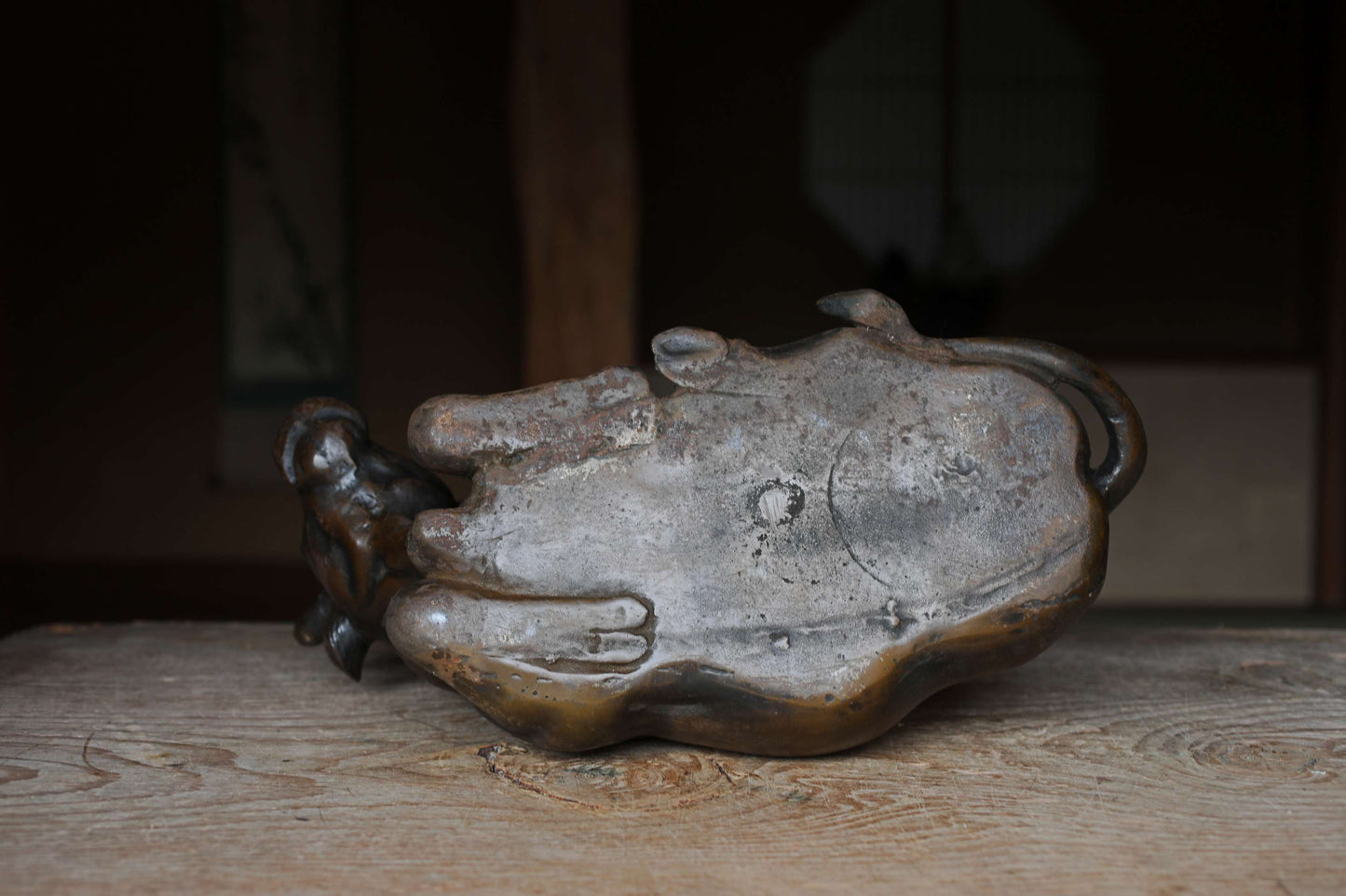 Japanese cast iron Cow Large Figurine, Vintage Animal Art (W16.5in/W42cm)