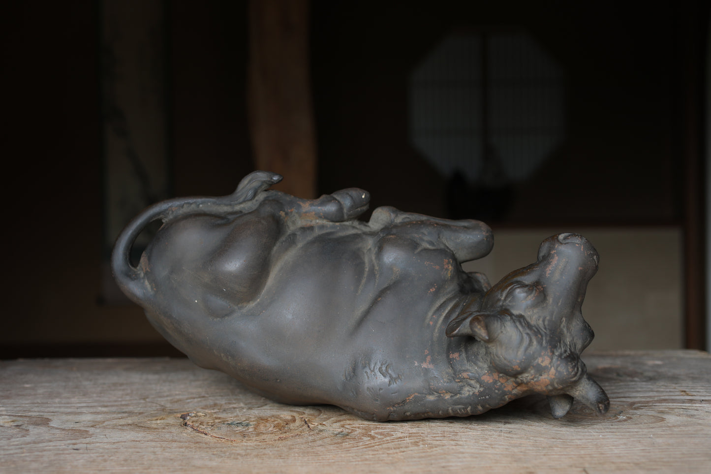 Japanese cast iron Cow Large Figurine, Vintage Animal Art (W16.5in/W42cm)