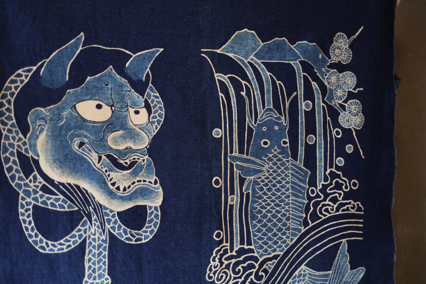 Japanese large wall drapery with Hannya carp KOI fish, dyed cloth 100% cotton, interior, wall decoration, NOREN H46.9×31.9in/H119×81cm
