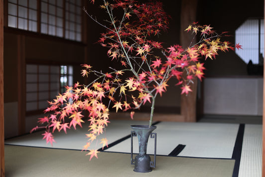 Antique Japanese Bronze Ikebana Vase, Temple Utensil, 1800s H9.8×6.3in/H25×16cm