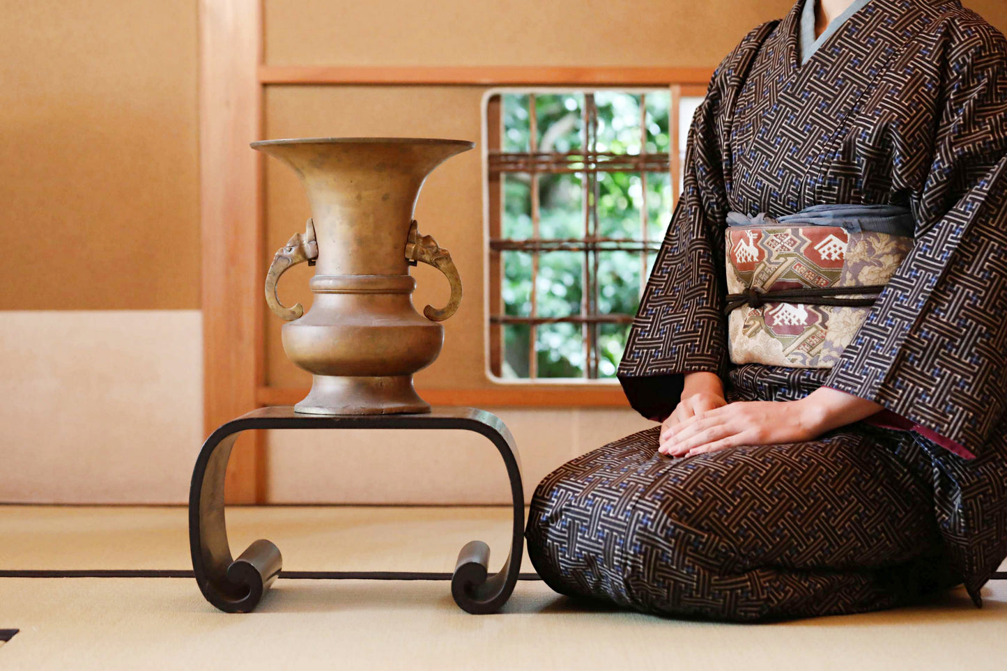 Japanese antique Large Brass vase with lions from a buddhist temple, ikebana utensil 1800s H11.5in/H29cm