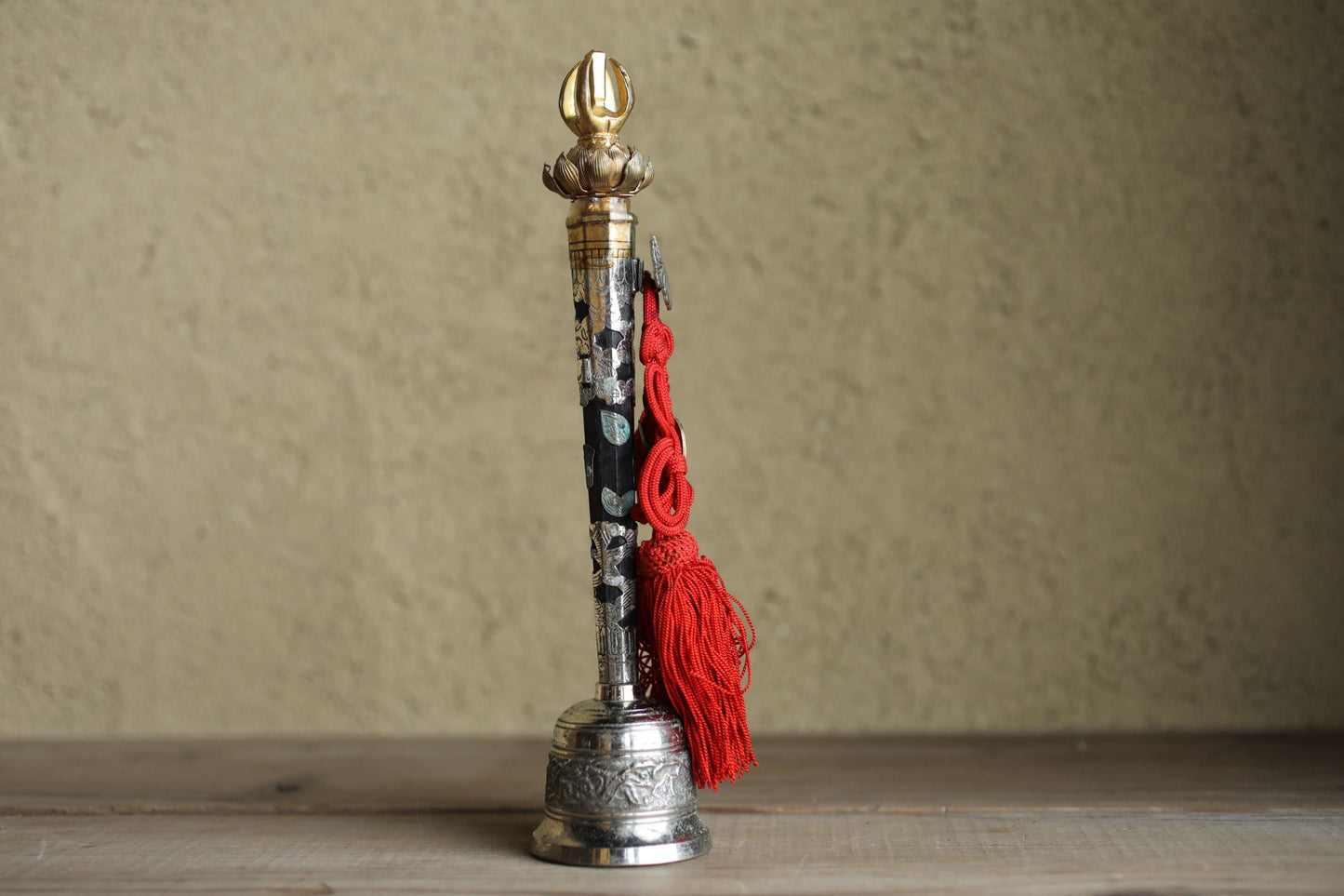 Japanese buddhist hand bell with lotus, chanting H9.3in/H23.5cm