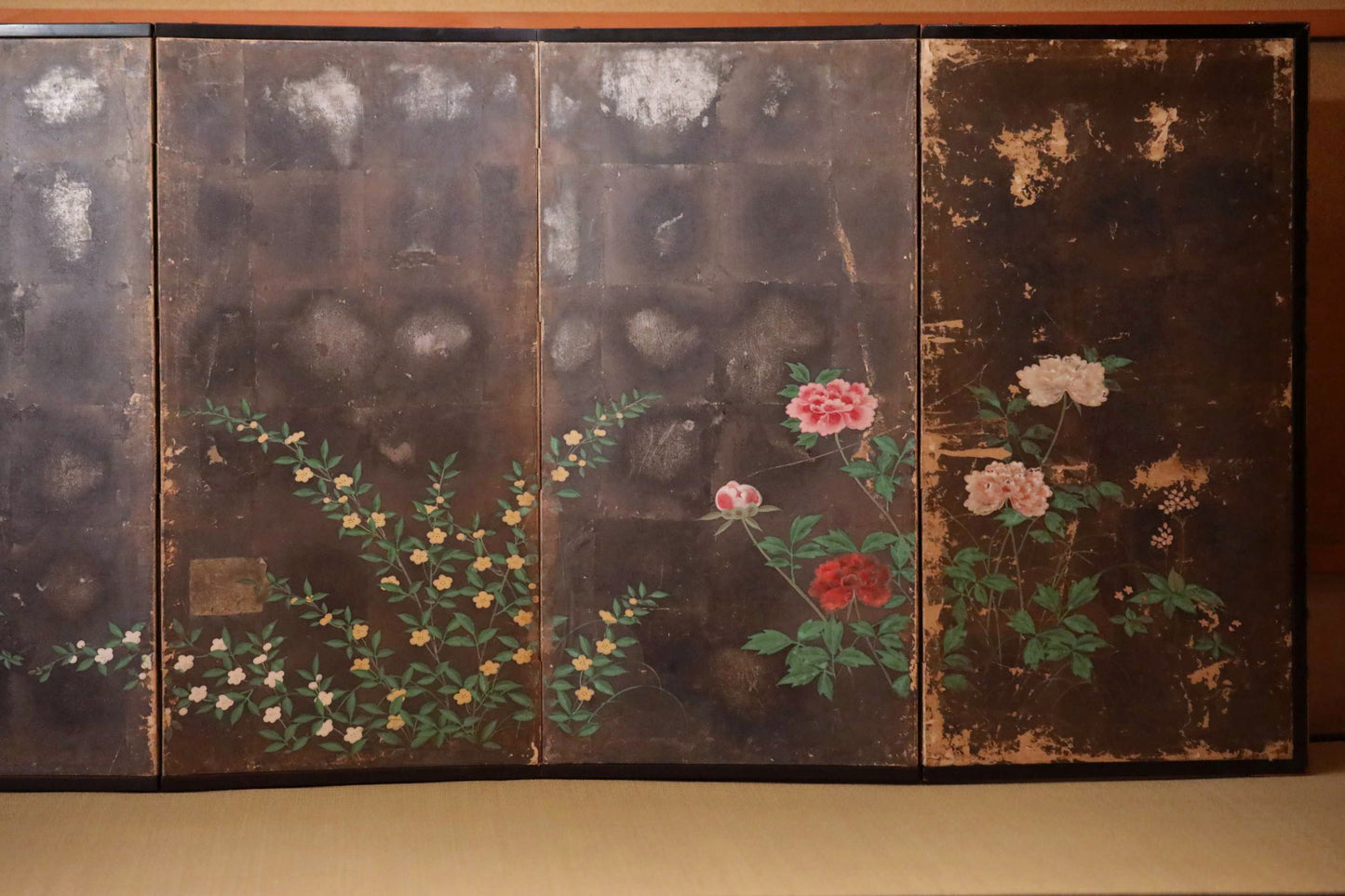 Japanese antique furniture Edo Gold Silver Byobu wind screen of The Tale of Genji, Double-sided painting W80.3in/H204cm