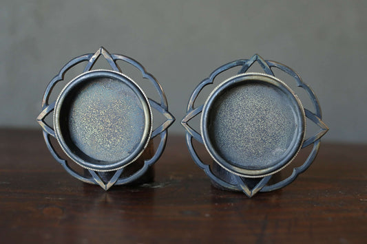 Antique Bronze FUSUMA Door Handles (Set of 2), Ginkgo leaves with a circle