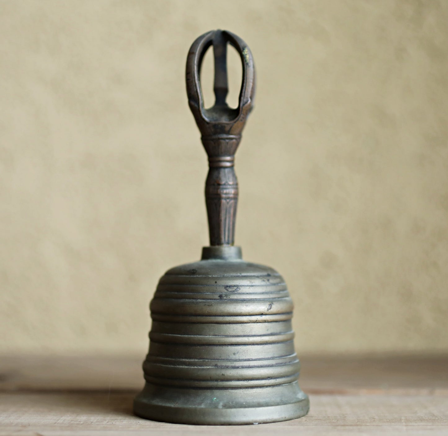 Japanese antique hand bell buddhism altar chanting bronze H6.1in/H15.5cm