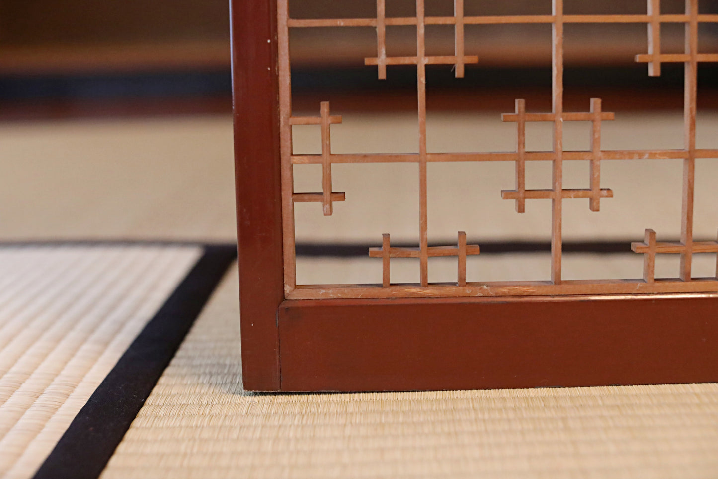 Antique Kumiko Shoji Screen, Japanese Wooden Lattice, furniture panel(H45.7x17.1in/H116×43.5cm)