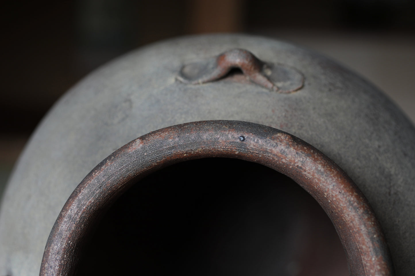 Antique Bizen Ceramic Jar, Japanese Flower Vase, Wabi Sabi Decor (H11.6in/H29.5cm)