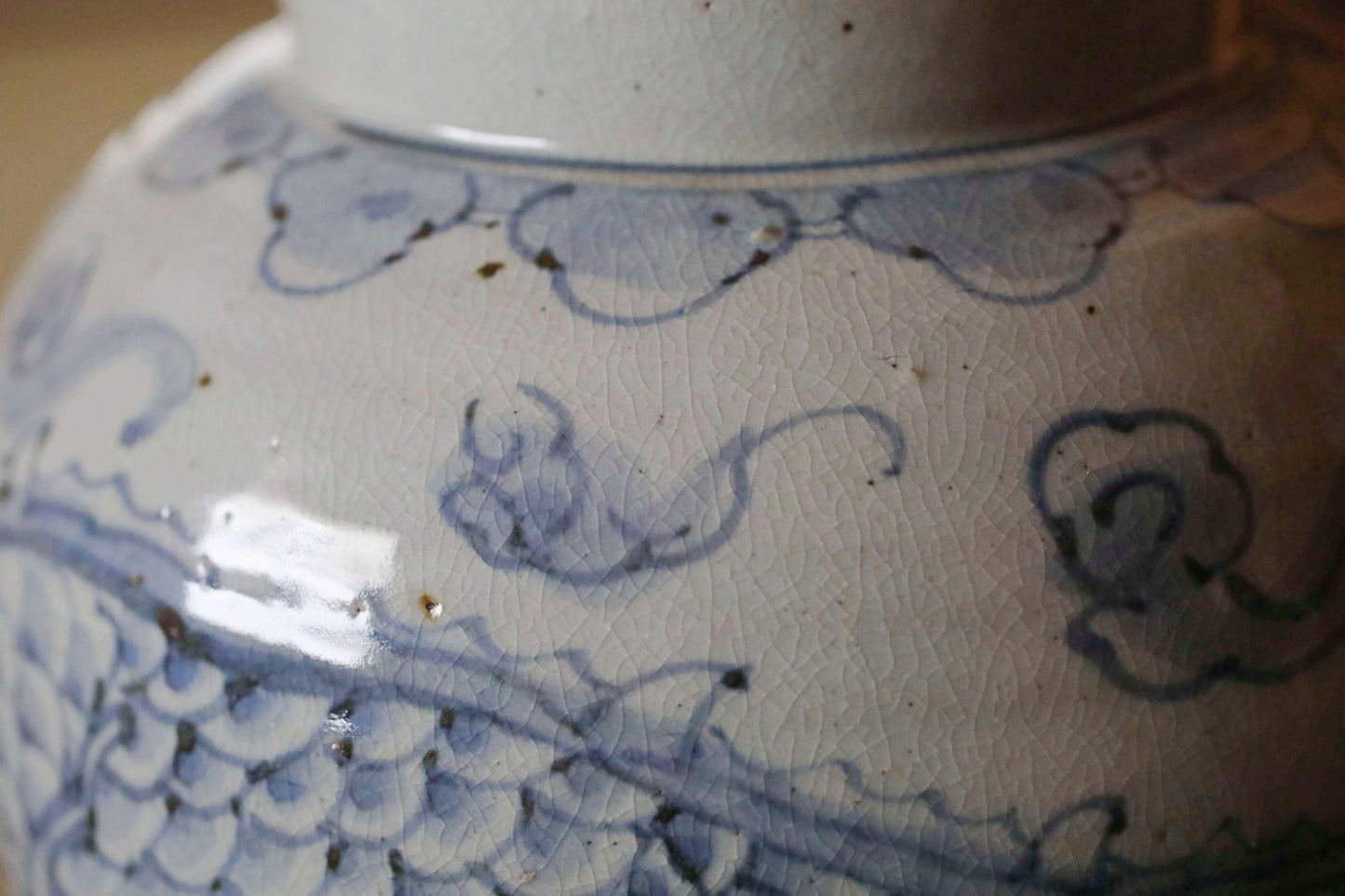 Lee Dynasty antique dragon vase large porcelain indigo blue with hand painting "sometsuke" jar H12.8in/H32.5cm