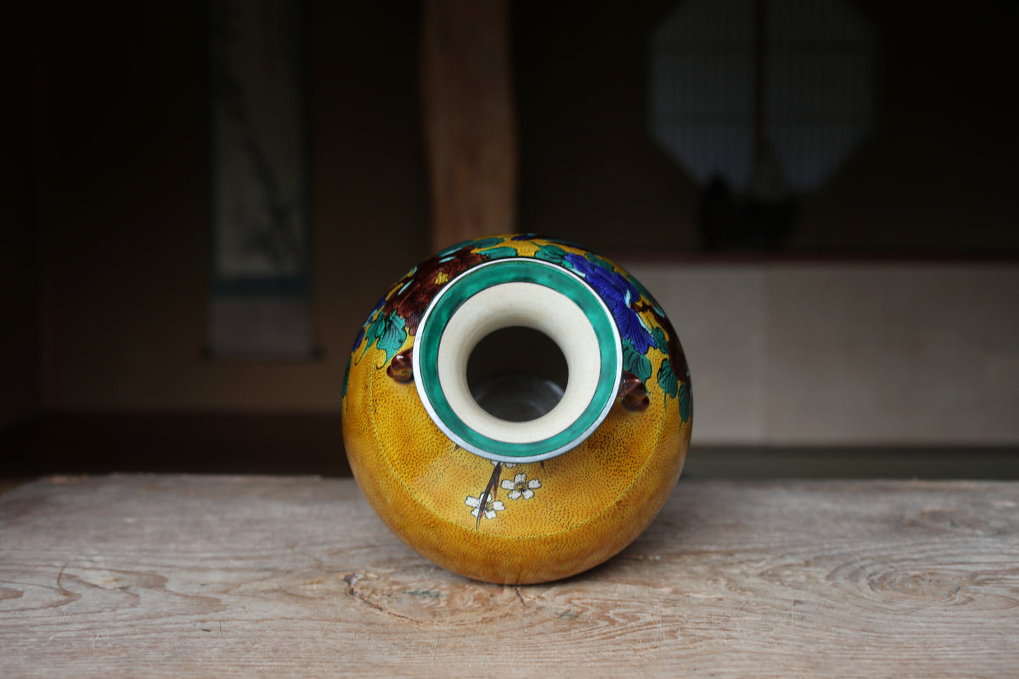 Kutani Ware Large Jar with birds and flower,Yellow & green Vase (H11.8in/H30cm)