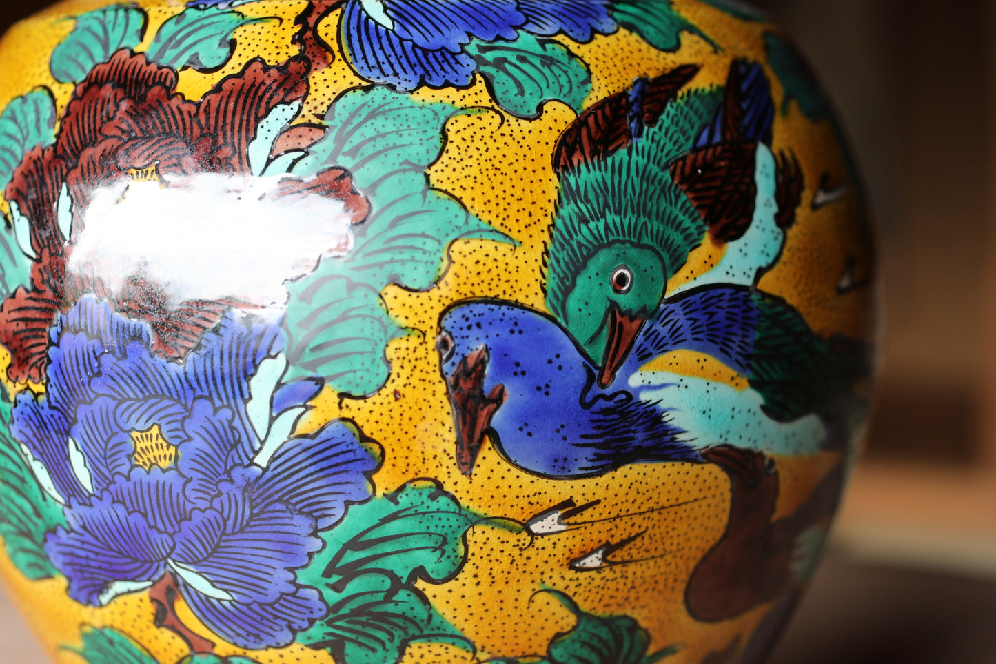 Kutani Ware Large Jar with birds and flower,Yellow & green Vase (H11.8in/H30cm)