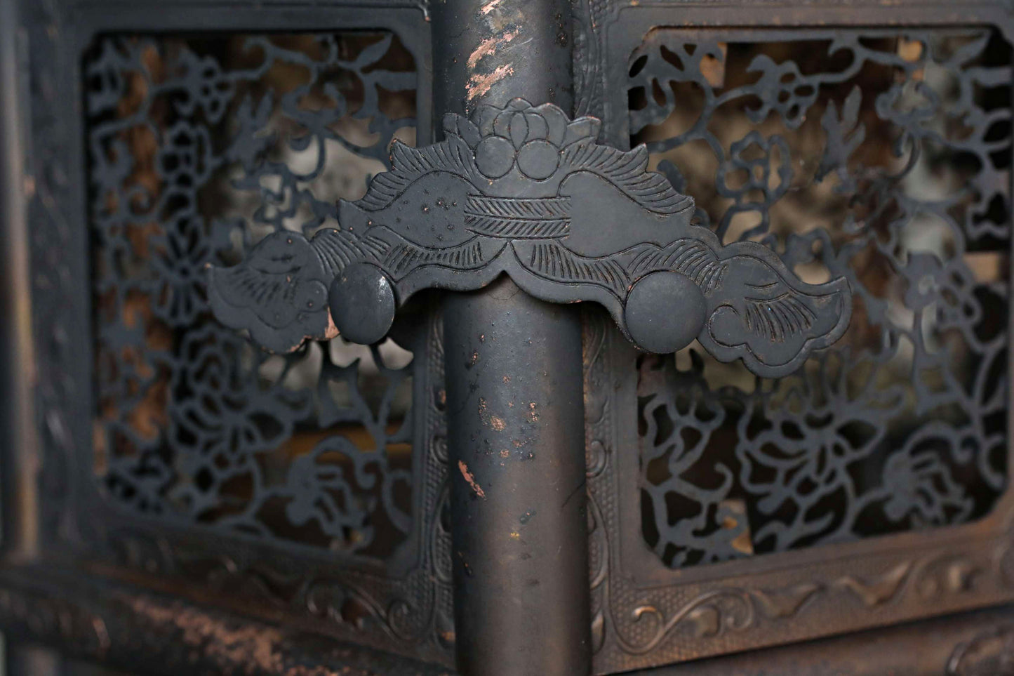 Japanese Antique 1920s buddhist altar, bronze metal hexagonal hanging lantern, lotus fretwork design, furniture H16.7in/H42.5cm