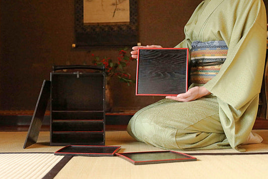 Set of 5 Japanese antique trays with Carrying box "obon" wooden black Lacquer