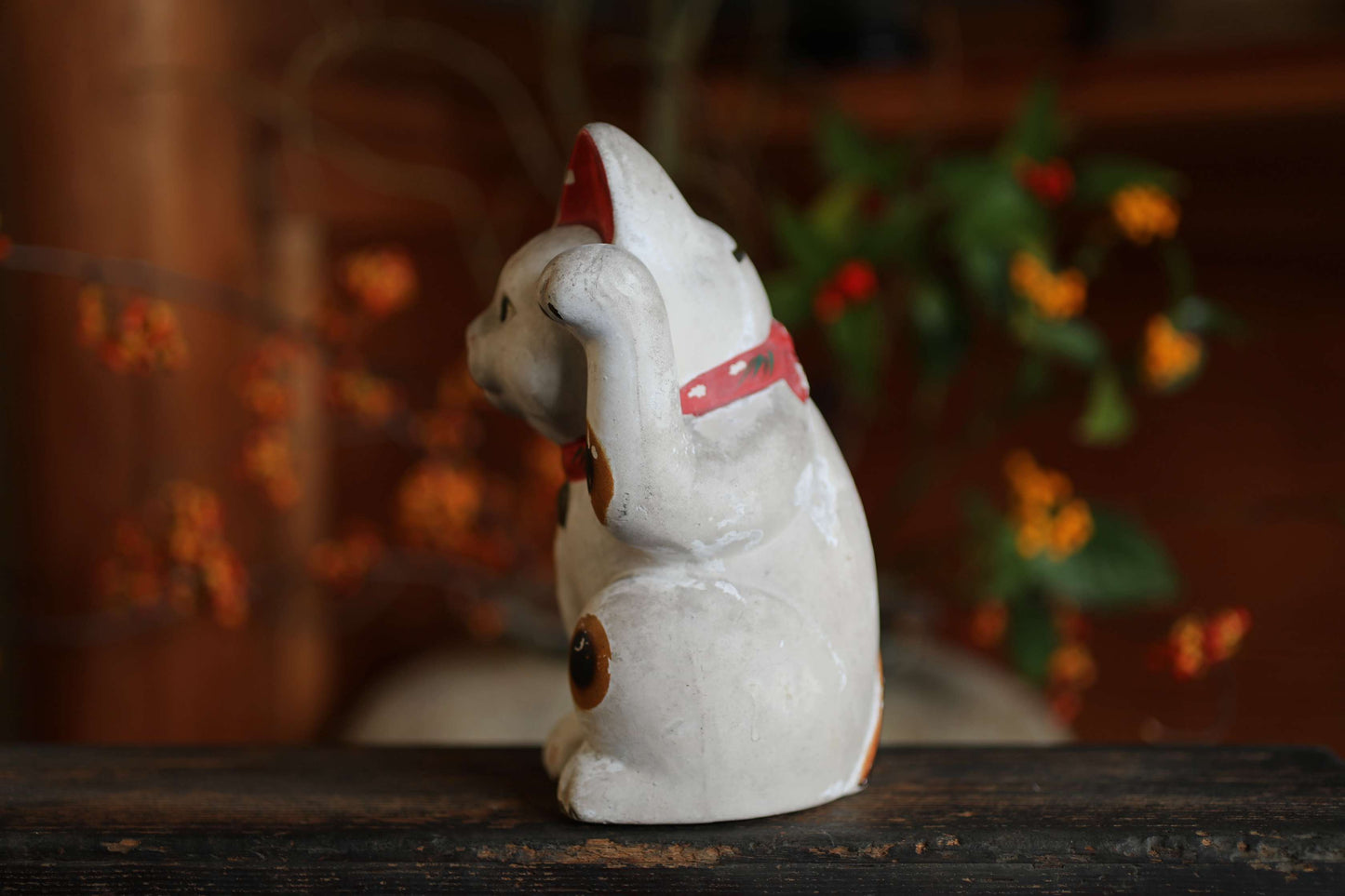Japanese antique Cat doll MANEKINAKO white cat old ceramic money box, Welcome cat, Fortune cat, Lucky cat 1910s H7.3in/H18.5cm.