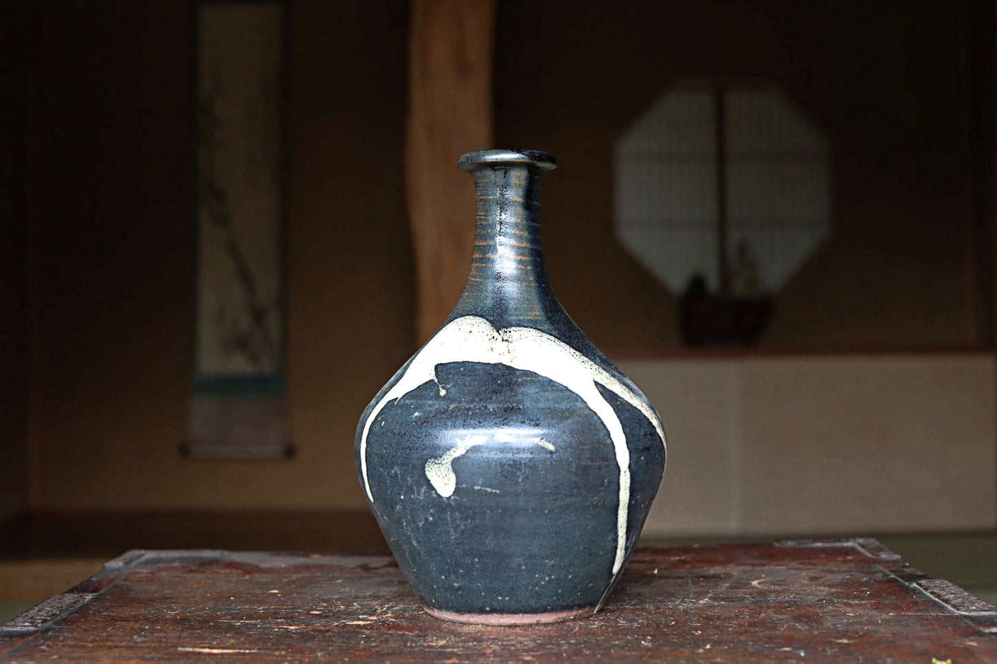 Vintage Japanese Ceramic Vase: KARATSU Black white Glaze Ikebana Tea Ceremony, Signed 9.1in/23in
