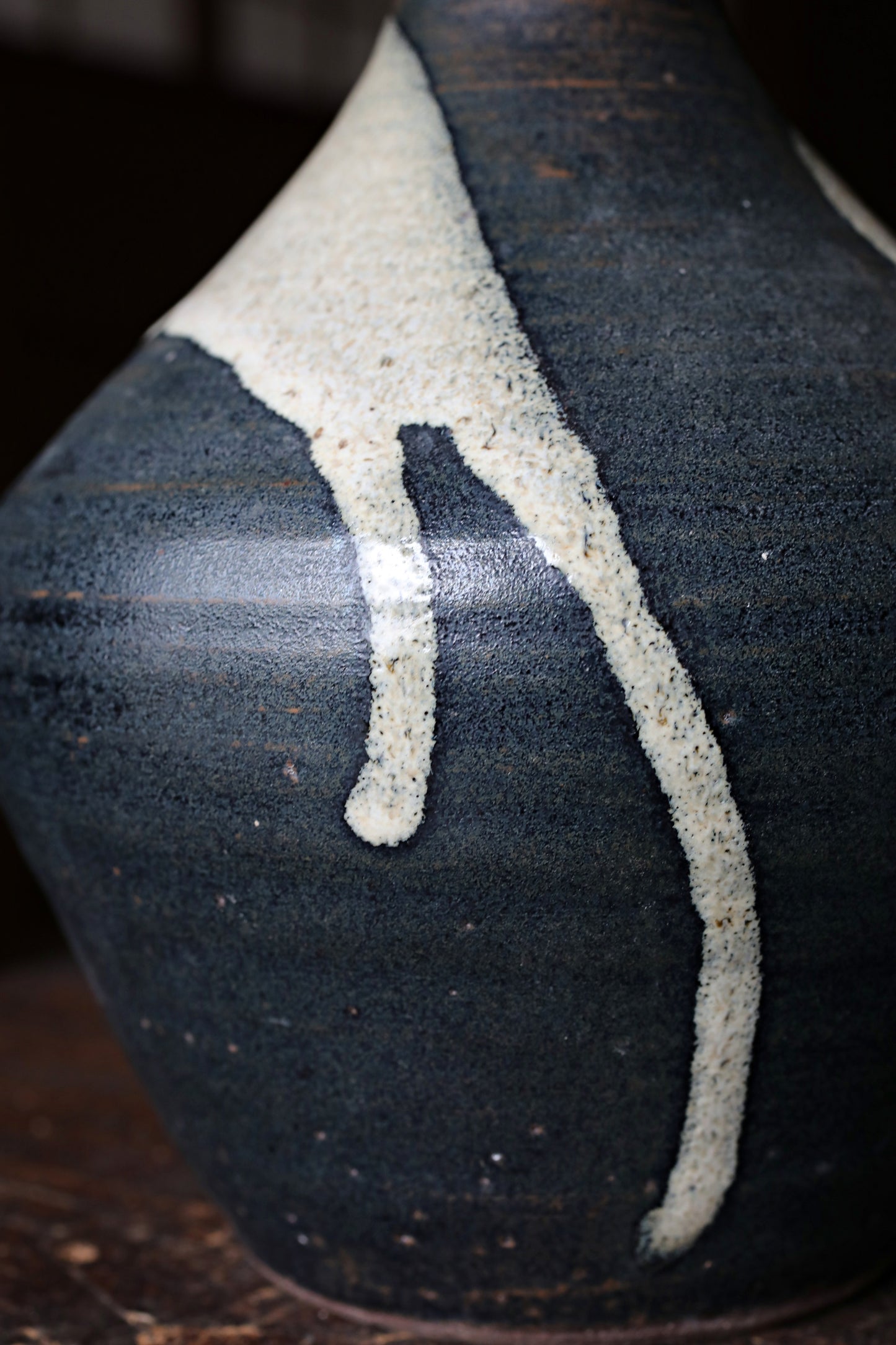 Vintage Japanese Ceramic Vase: KARATSU Black white Glaze Ikebana Tea Ceremony, Signed 9.1in/23in