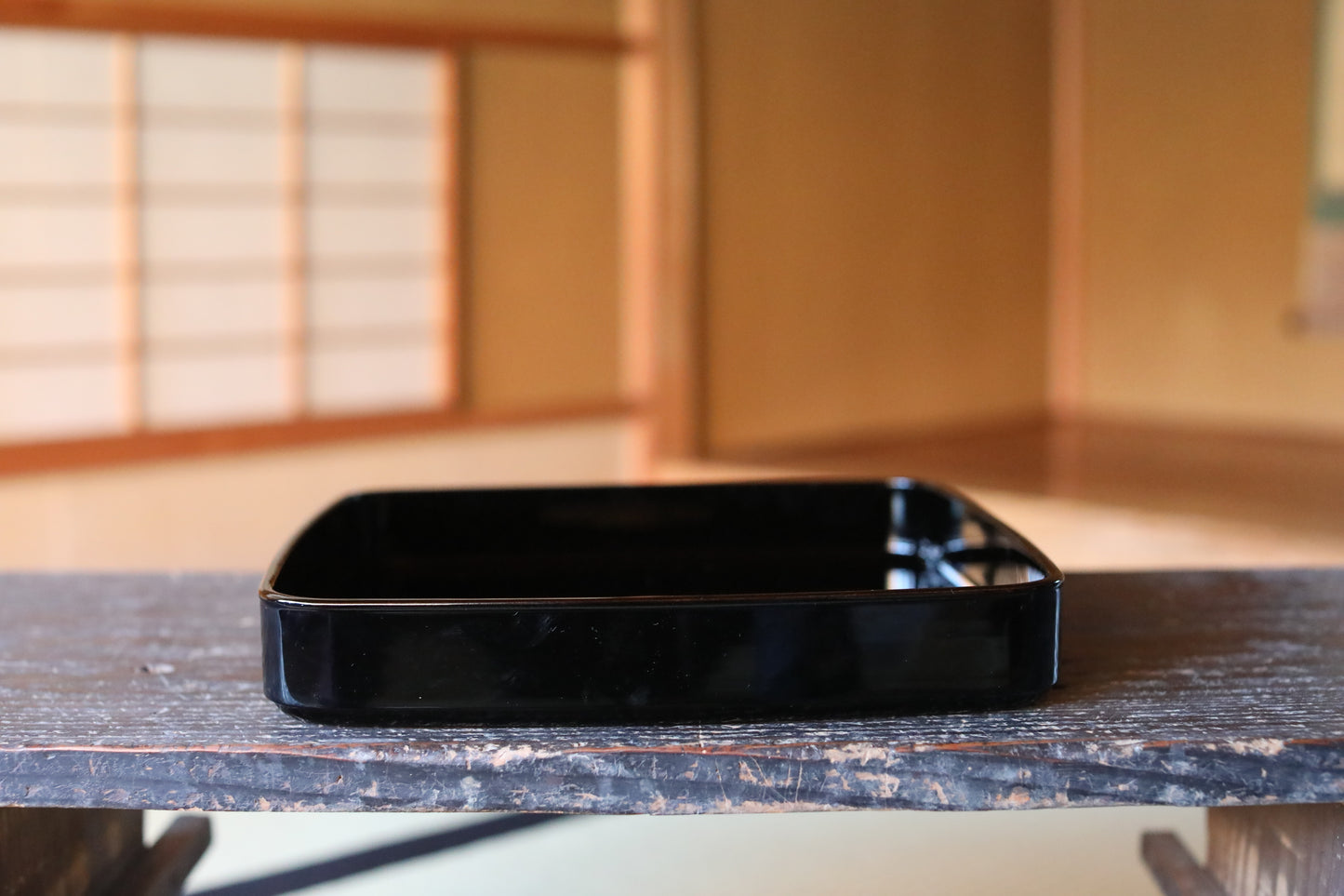 Japanese URUSHI lacquer square tray OBON black gold Nobunaga Family crest wooden tableware Tea ceremony Makie OZEN 11.9in/30.2cm