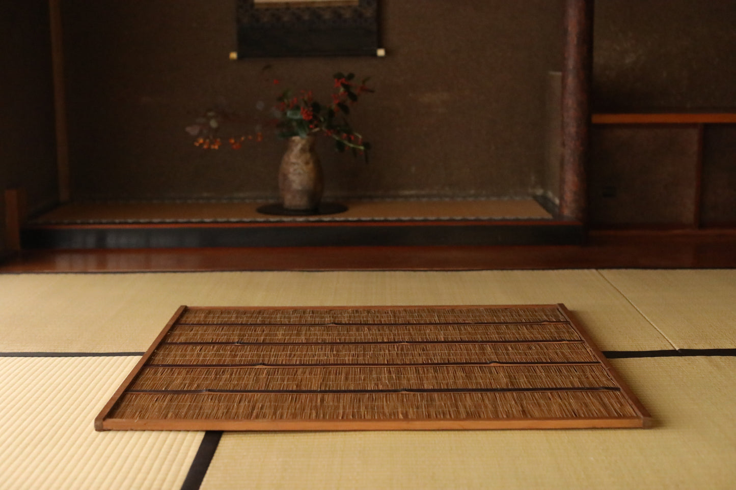 Vintage Japanese Reed Partition Screen, Bamboo Straw Wood Shoji Divider (H83×91in/H32.7×35.8cm)