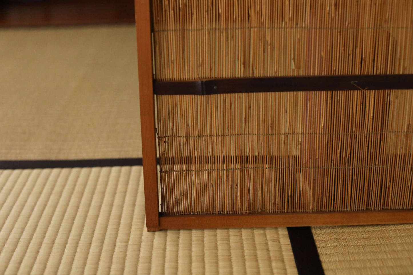 Vintage Japanese Reed Partition Screen, Bamboo Straw Wood Shoji Divider (H83×91in/H32.7×35.8cm)