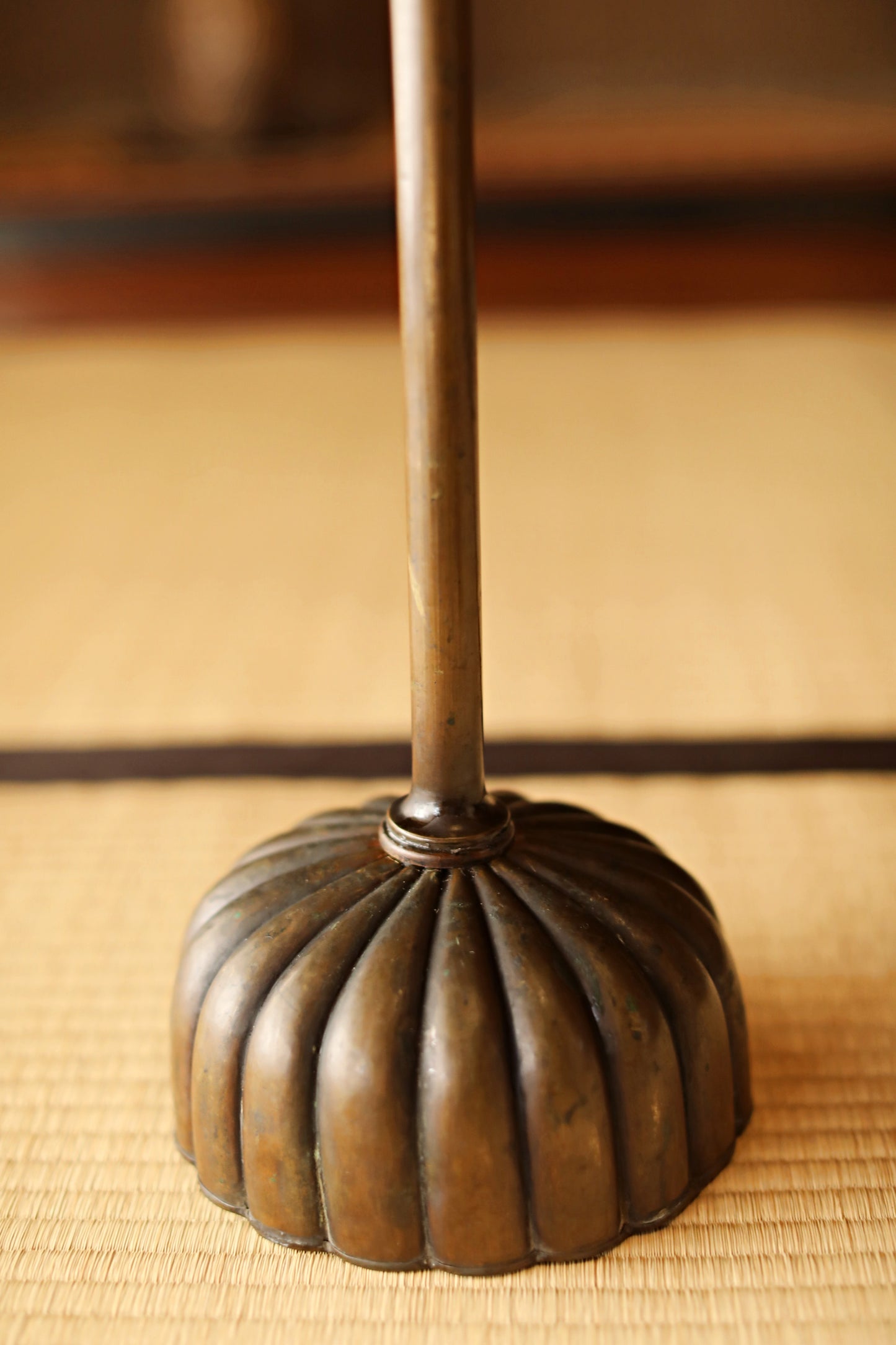 Japan Antique Brass candle holder metal carving Flower Shape Candlestick Single Lantern Shokudai From Buddhist temple 1900s H27in/H68.5cm)