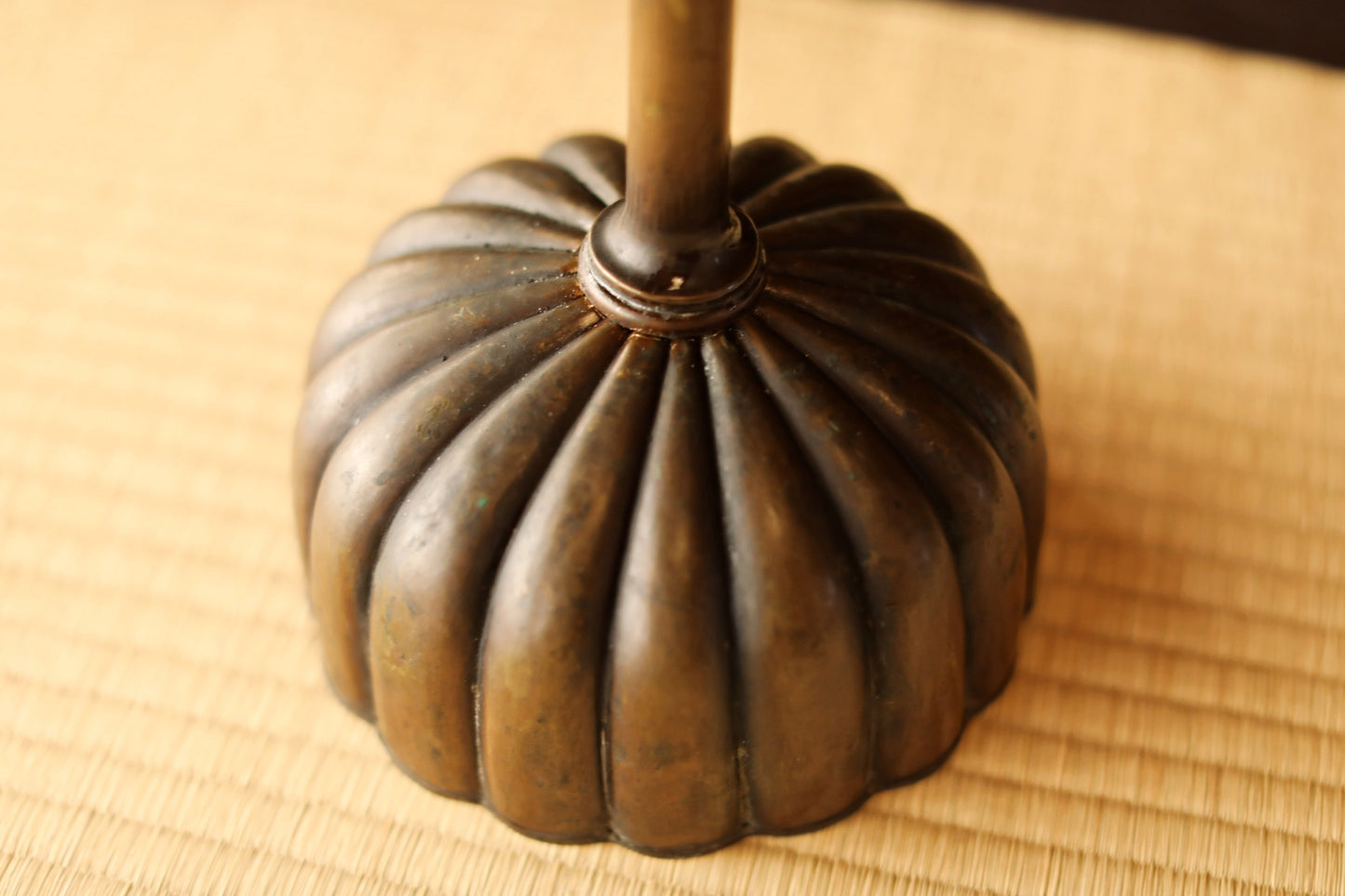 Japan Antique Brass candle holder metal carving Flower Shape Candlestick Single Lantern Shokudai From Buddhist temple 1900s H27in/H68.5cm)