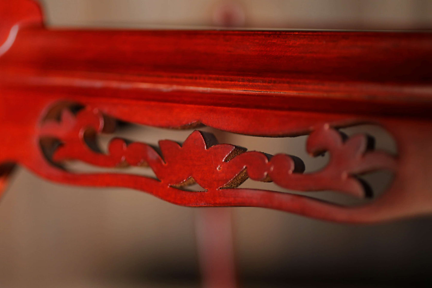Pedestal - Japanese Wood Furniture Ikebana Bonsai Stand Karaki Red brown