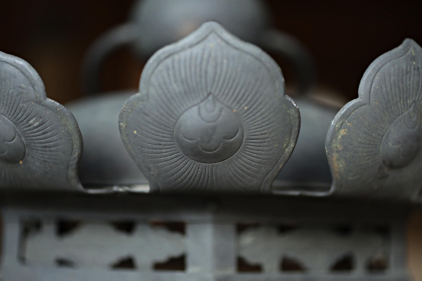 Japanese Buddhist Lantern - Antique Bronze Hanging Temple Lantern with Lotus Flower Design