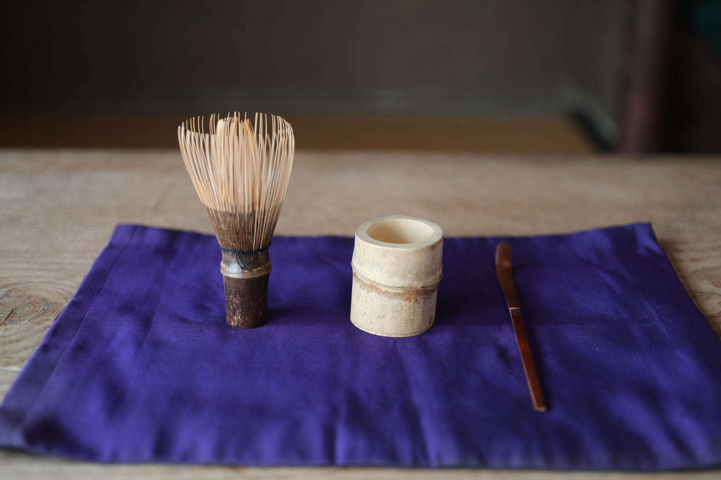 Japanese Tea Utensil Set – Traditional Matcha Preparation Set with Charcoal Box & Feather Brush