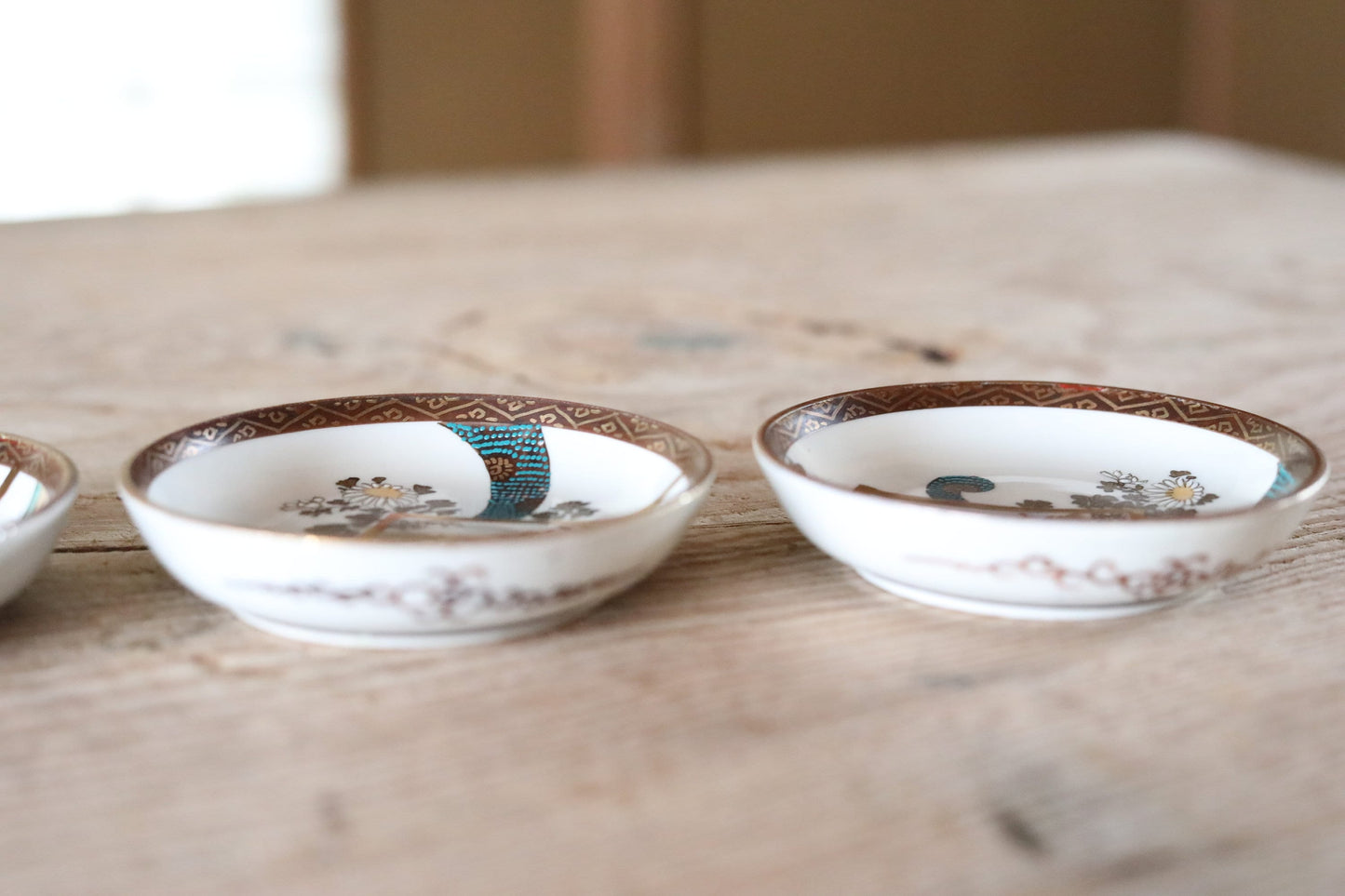 Kutani Antique Plates - Japanese Porcelain Dishes Floral Tableware Set with Wooden Box