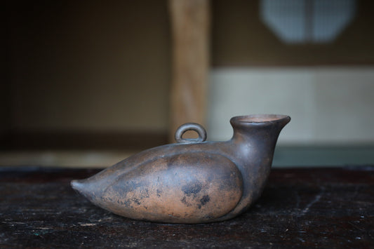 Bizen Pottery Tokkuri - Vintage Pigeon Shaped Japanese Sake Bottle Vase