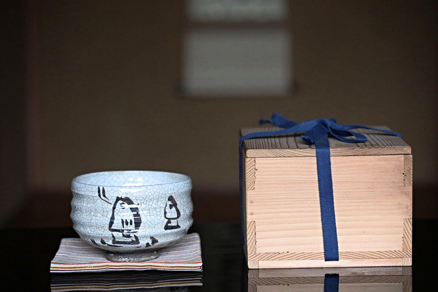 Shino Tea Bowl - Handmade Matcha Cup with Wooden Box | Vintage Japanese Pottery