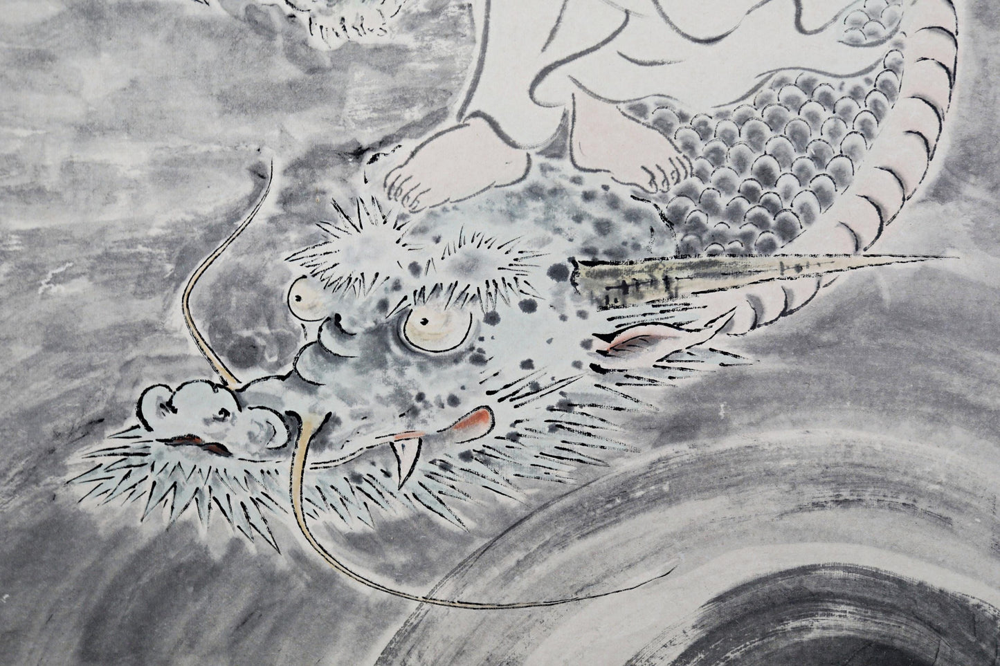 Japanese Kakejiku Scroll – Vintage Silk Painting Kannon Bodhisattva Dragon Zen Artwork