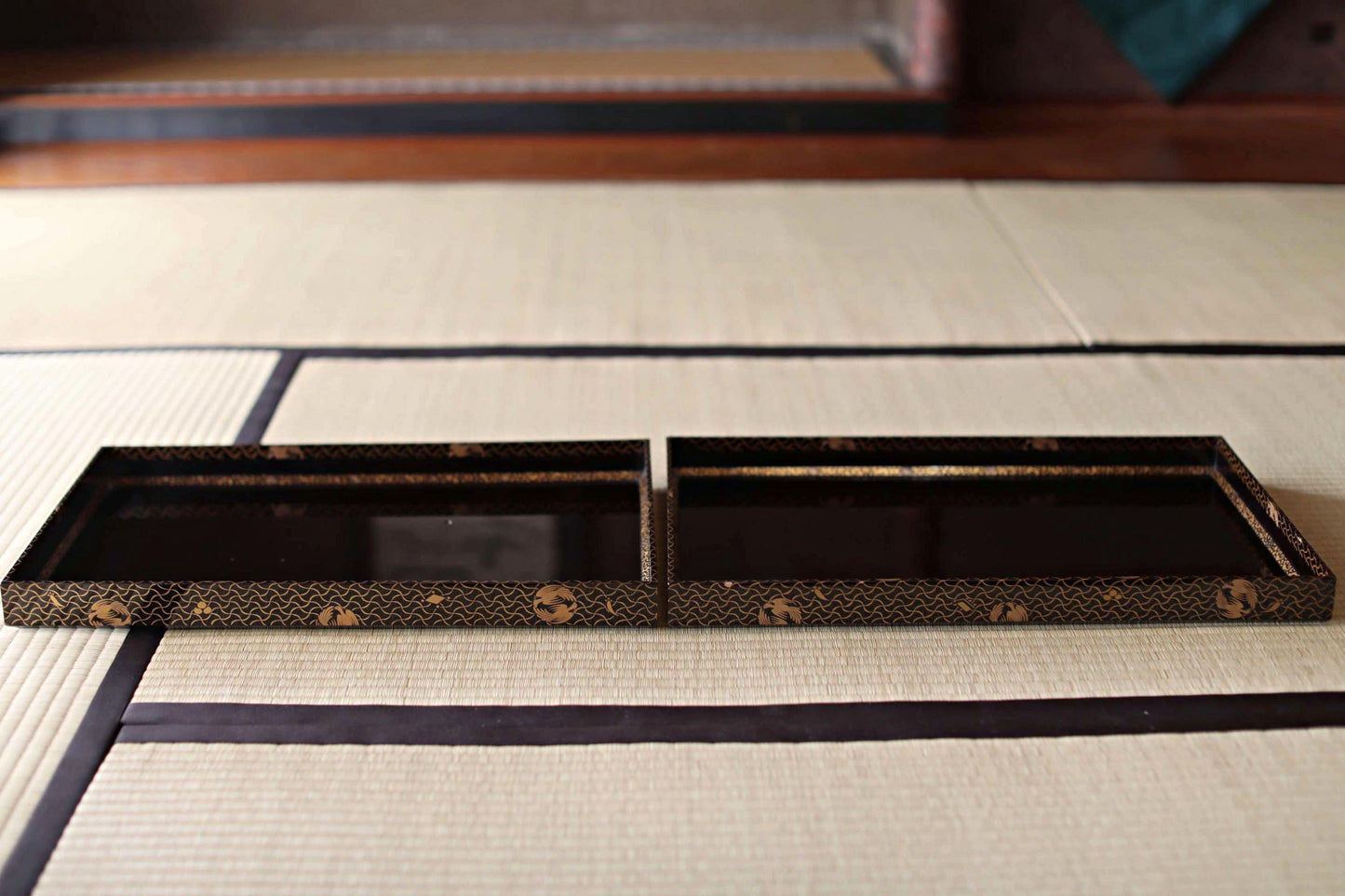 Edo Period Lacquer Trays - Japanese Antique Urushi Lacquerware Large Nesting Serving Set