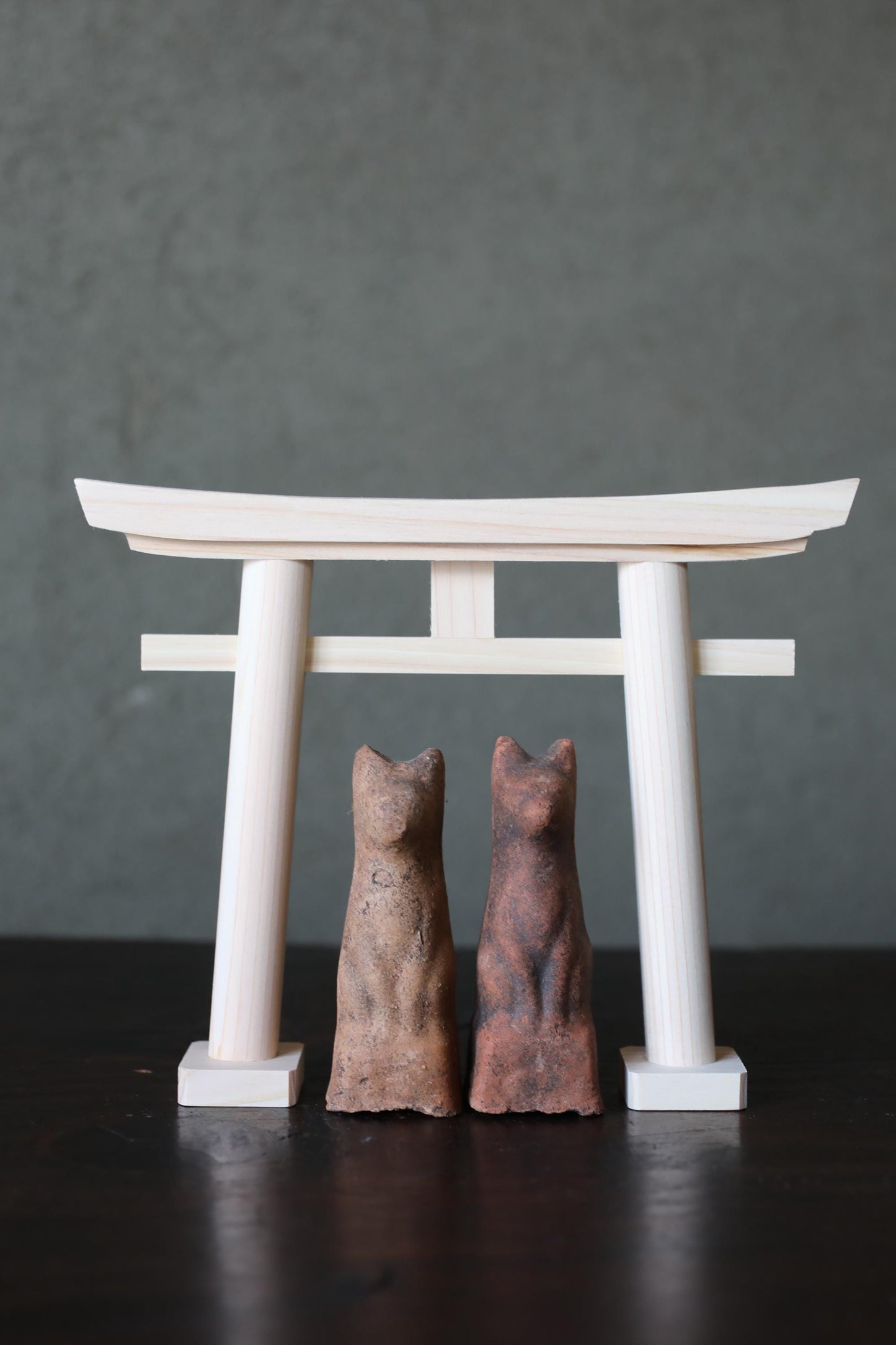 Japanese Antiques KITSUNE Dolls, Imado-yaki Pottery Pair (H3.7in)