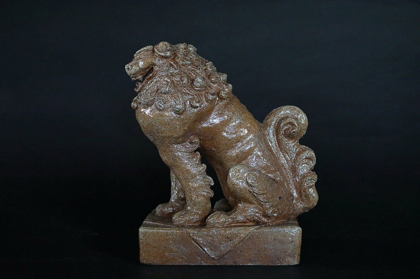 Vintage Komainu Statue – Japanese Guardian Lion Ceramic Sculpture, Antique Temple Art