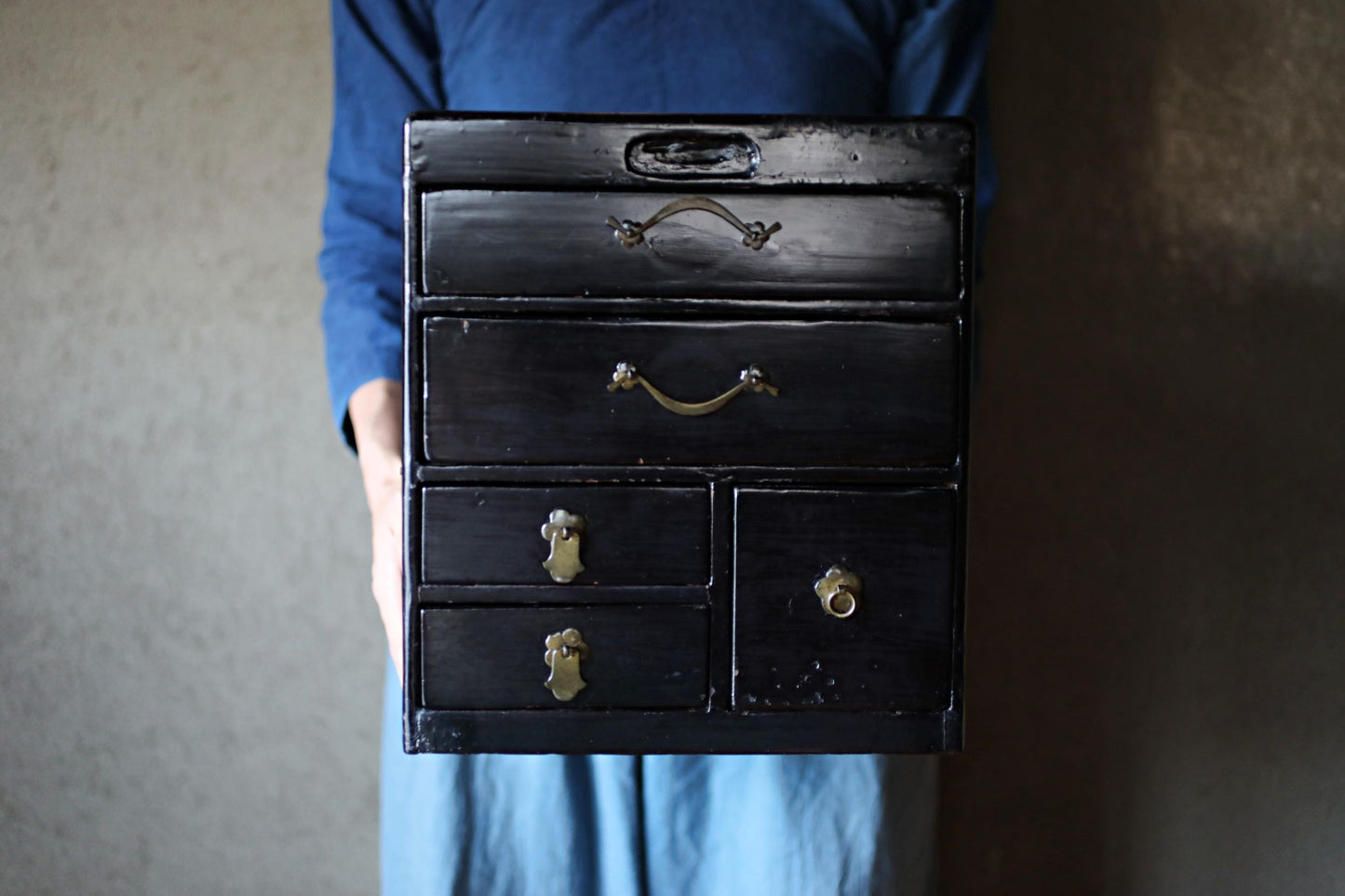 Japanese Tansu Chest - Antique Meiji Period Black Lacquer Five Drawer Cabinet with Metal Clasp