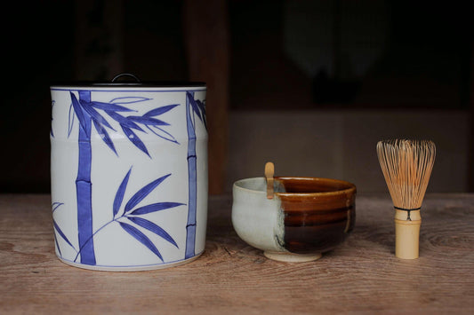 Vintage Mizusashi Jar - Sometsuke Porcelain Tea Vessel with Lacquered Wood Lid