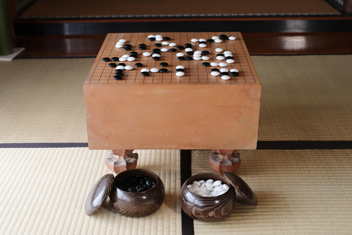 Solid Wood Go Board - Premium Japanese Goban Table With Thick Go Stones & Vintage Wooden Bowls
