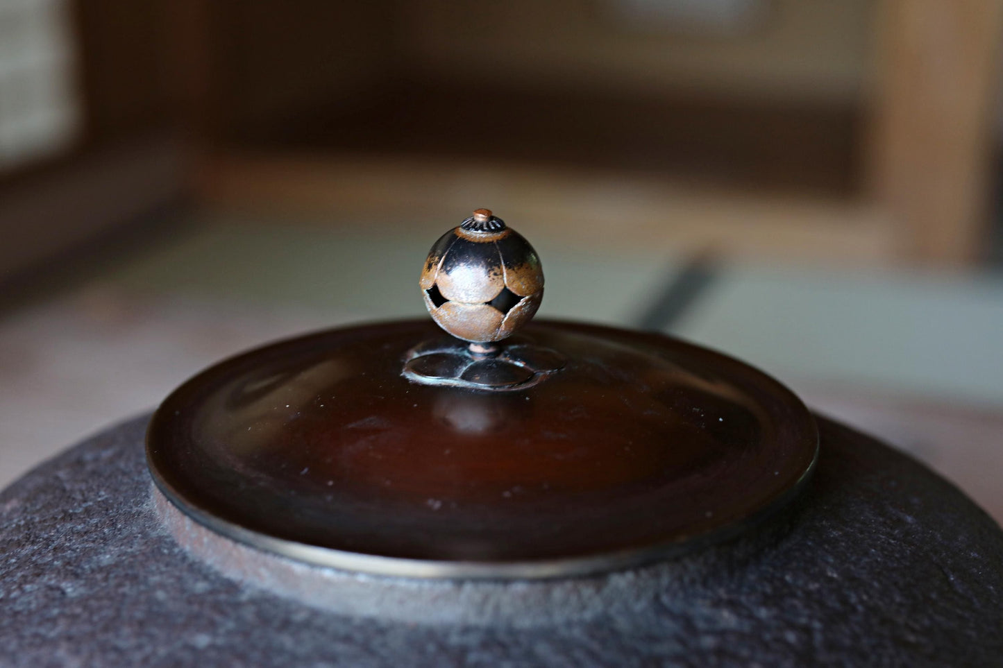 Japanese Cast Iron Kettle - Vintage Kyoto Temple Tea Ceremony Kettle with Copper Lid