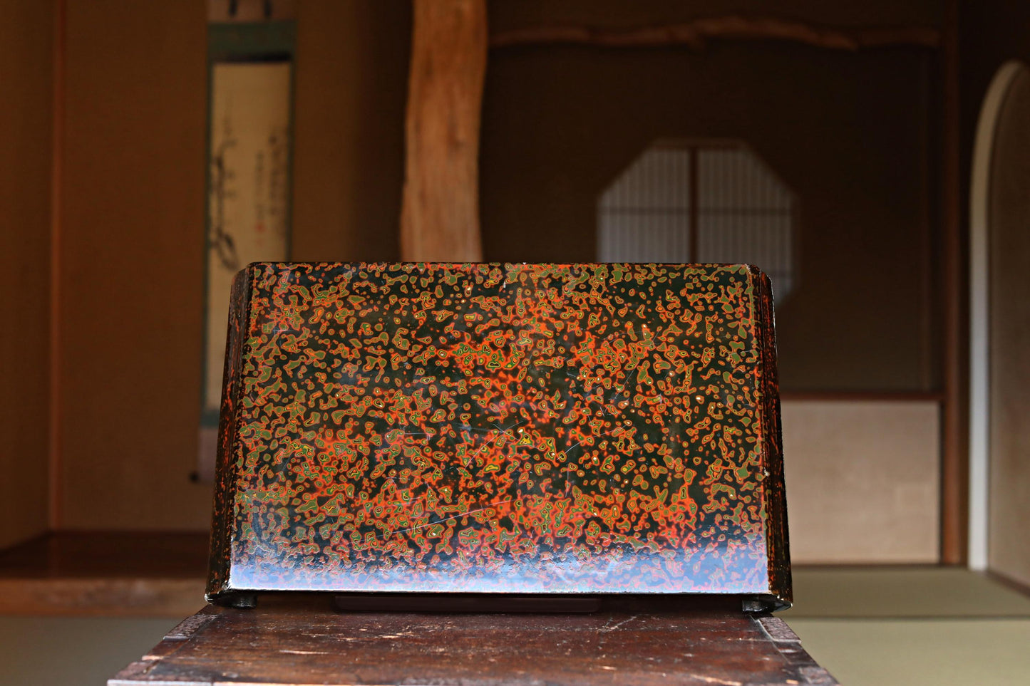 Tsugaru Lacquer Tray Stand – Antique Japanese Lacquerware Display With Mother-Of-Pearl Inlay