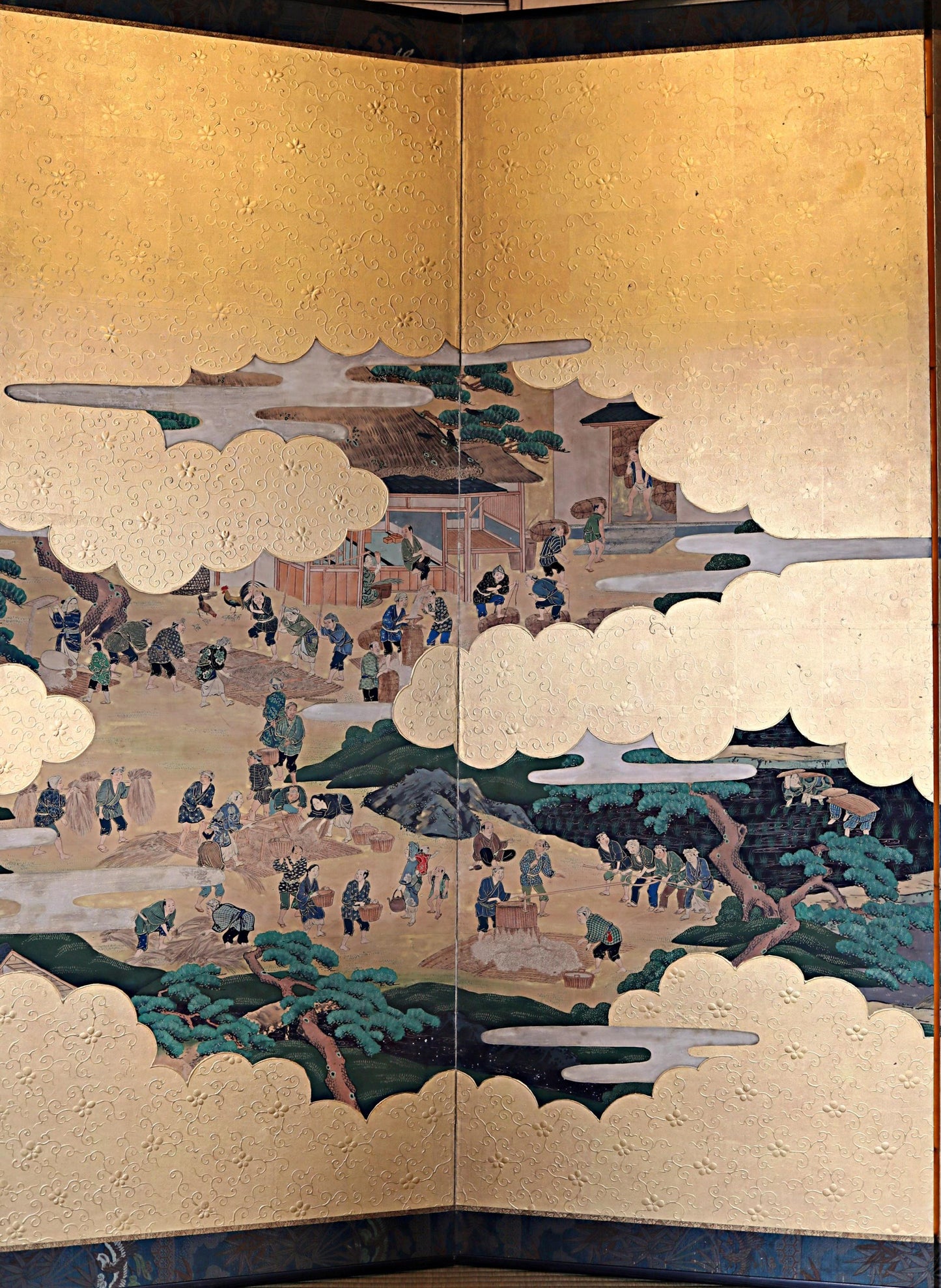 Japanese Folding Screen - Antique Byobu Screen with Gold Leaf Clouds & 1800s Art