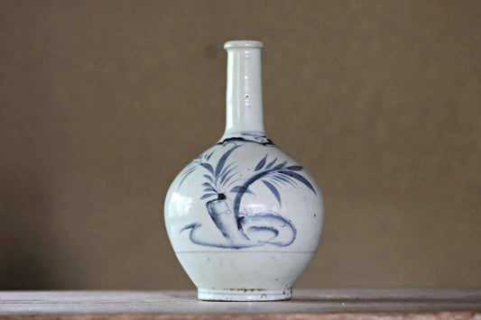 Antique Sake Bottle - Ko-Imari Porcelain Vase With Indigo Floral Design, Edo Period Tokuri