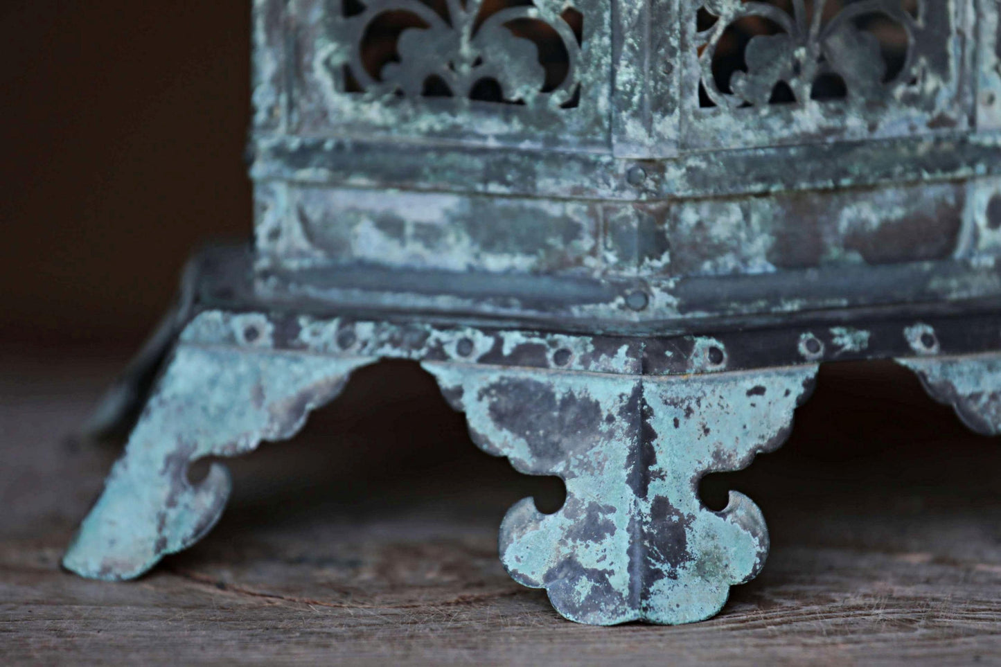 Japanese Antique Bronze Lantern – Large Buddhist Temple Hanging Openwork Lamp