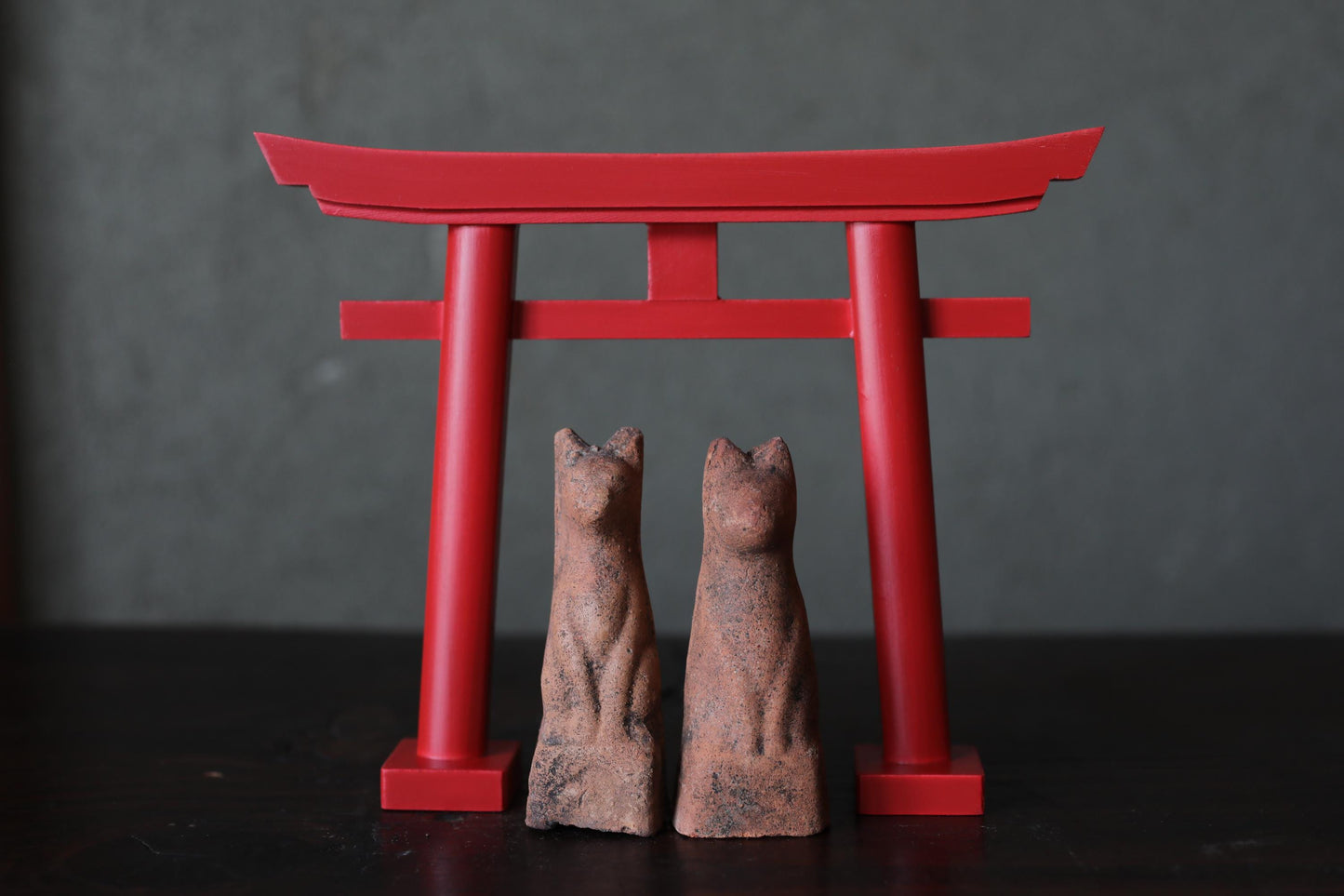 Japanese Antiques KITSUNE Dolls, Imado-yaki Pottery Pair (H3.7in)
